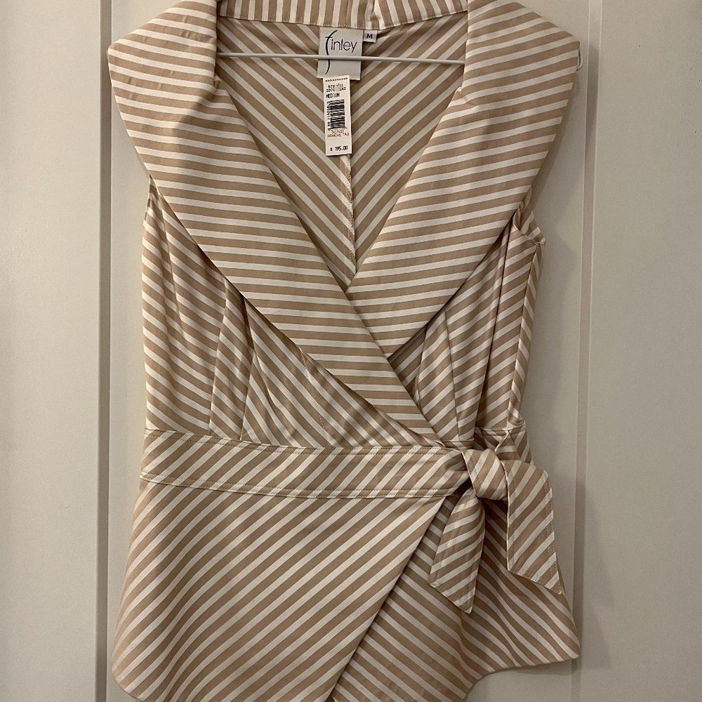 NWT Finley Beige and White Blouse, Size M